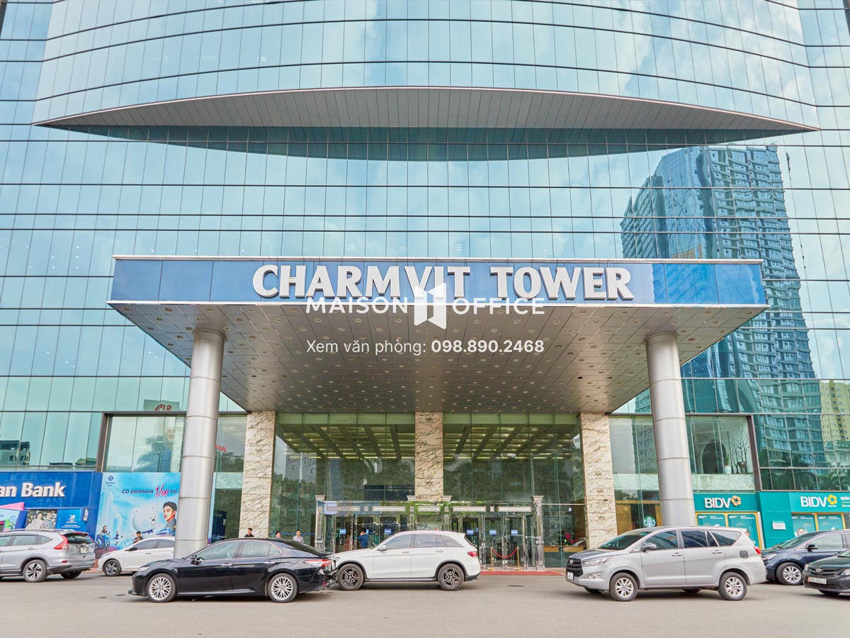 cua-toa-nha-charmvit-tower