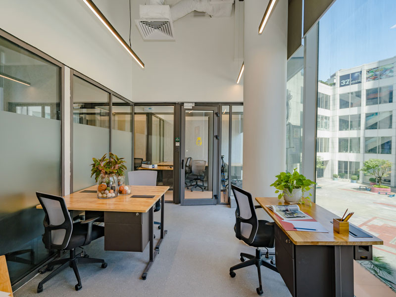 Toong Coworking Space | Serviced office for rent - Maison Office
