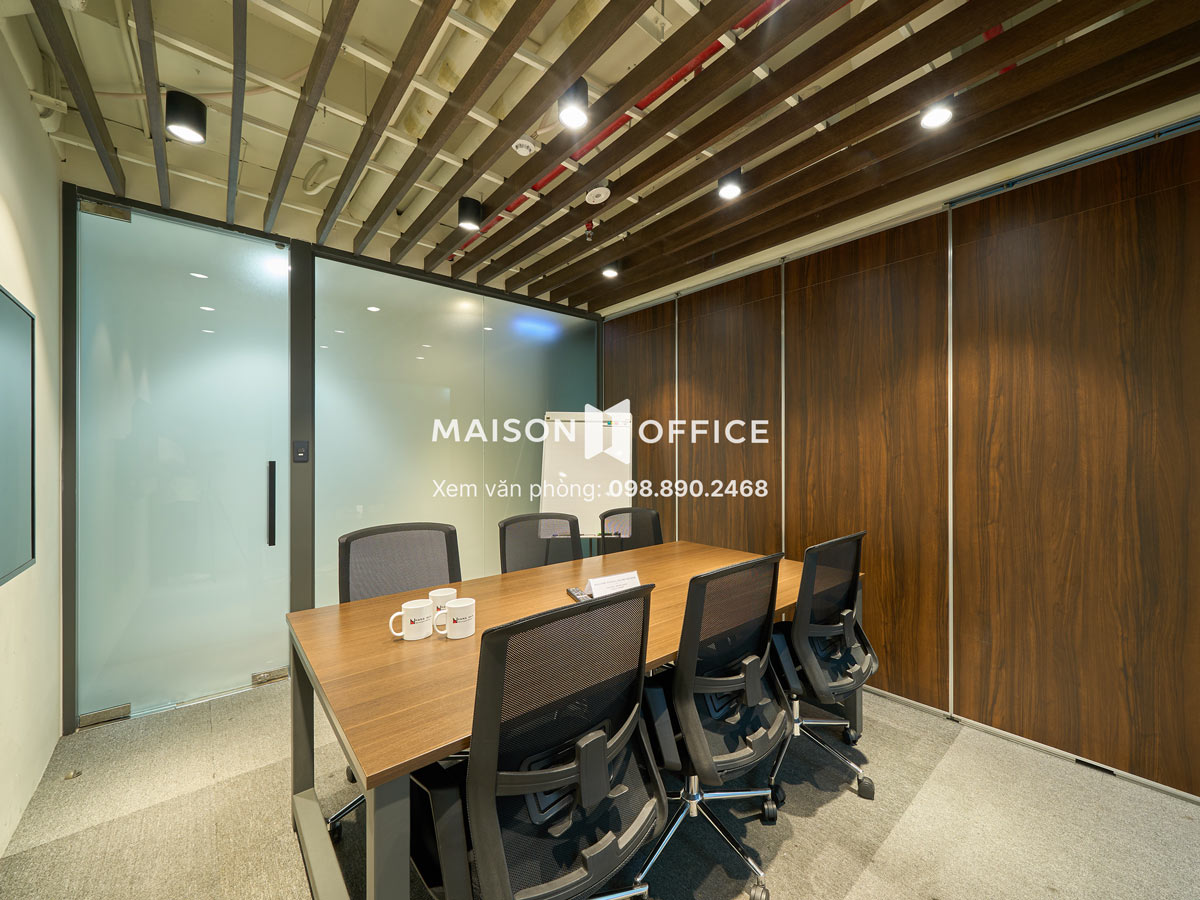 hana-asia-serviced-office-lim-tower-11