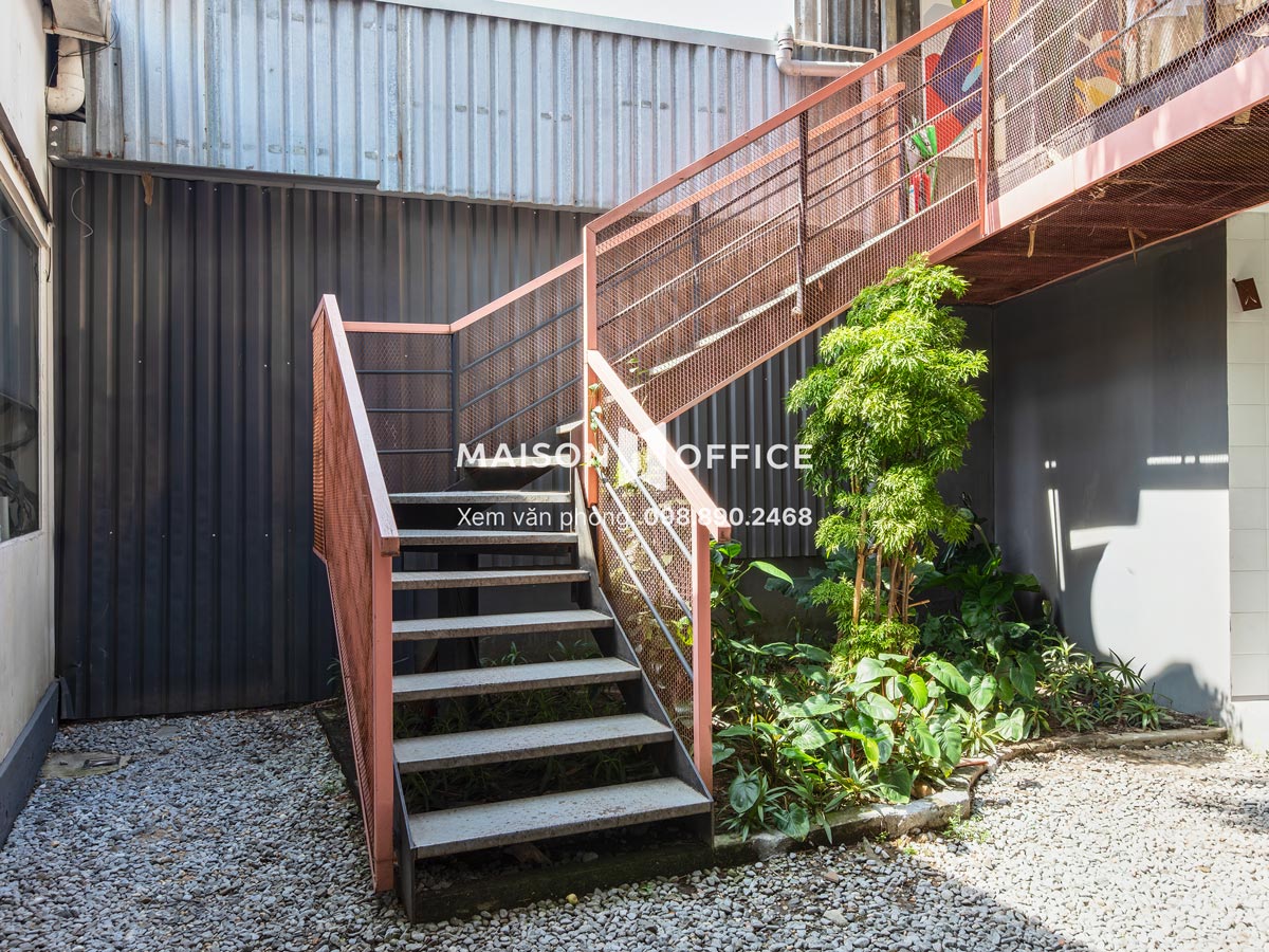 van-phong-tron-goi-toong-vo-thi-sau-5