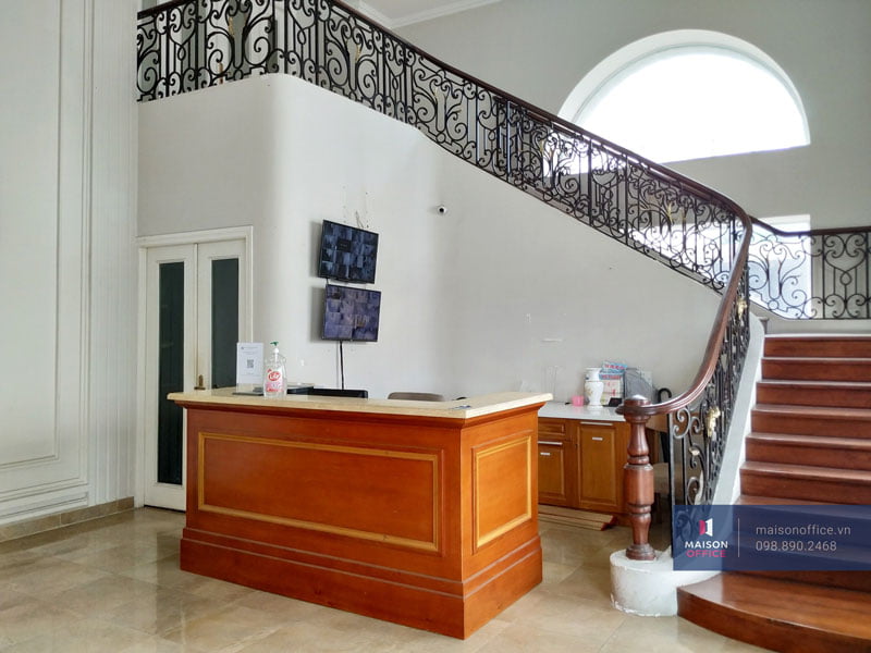 sanh-le-tan-toa-nha-merin-suites