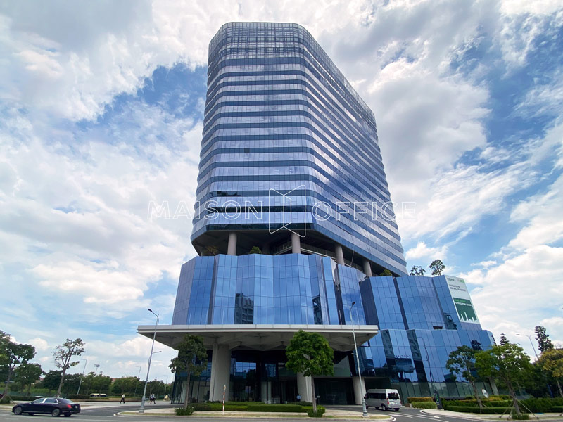 sofic-tower-mai-chi-tho
