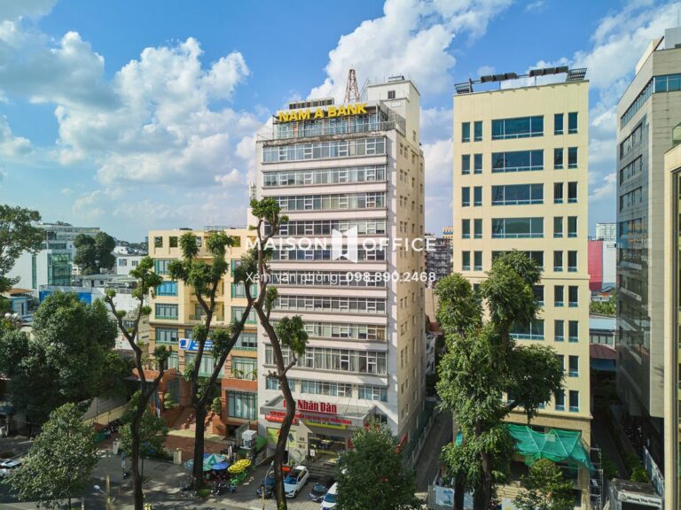 Bao Nhan Dan Building