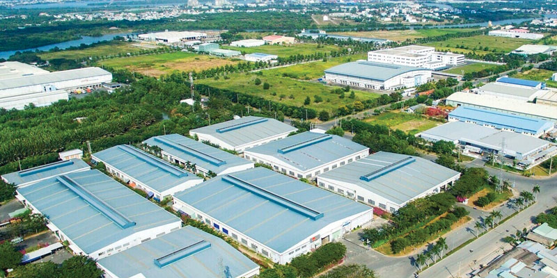 The Binh Dong Industrial Zone in District 8 creates numerous employment opportunities, contributing to the improvement of public services, infrastructure, and social development