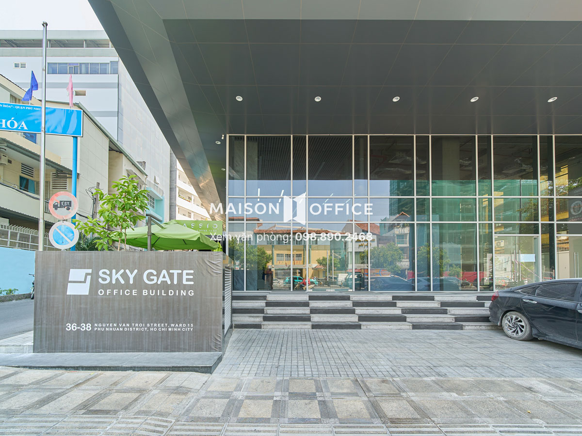 The-entrance-sky-gate-building