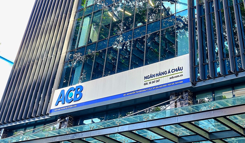 Established on June 4, 1993, ACB has achieved many impressive achievements in the banking sector in Vietnam.