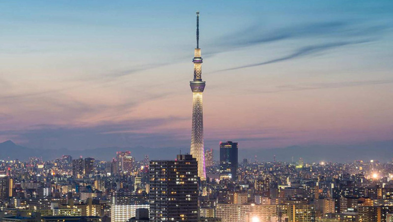 Tokyo Skytree has a height of 634m and an extremely eye-catching design