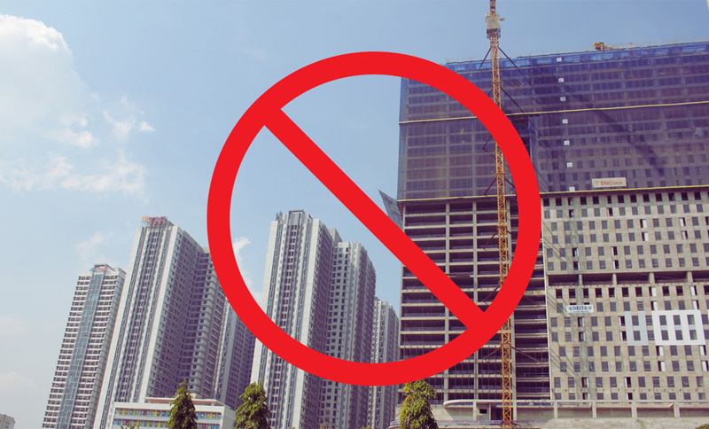 Prohibited behavior in real estate business
