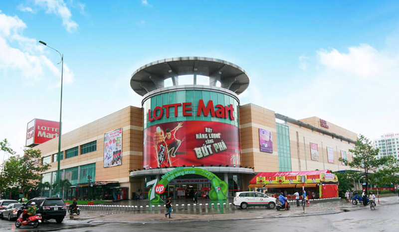 Lotte Mart shopping center is one of the ideal destinations in District 7