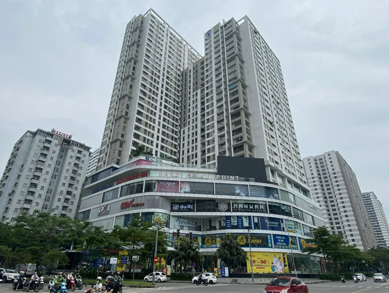 Trang Tien Plaza is designed according to classic French architecture