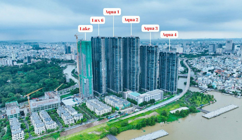 From the 184.5m height of Luxury 6 you can briefly see the beautiful scenery of Saigon