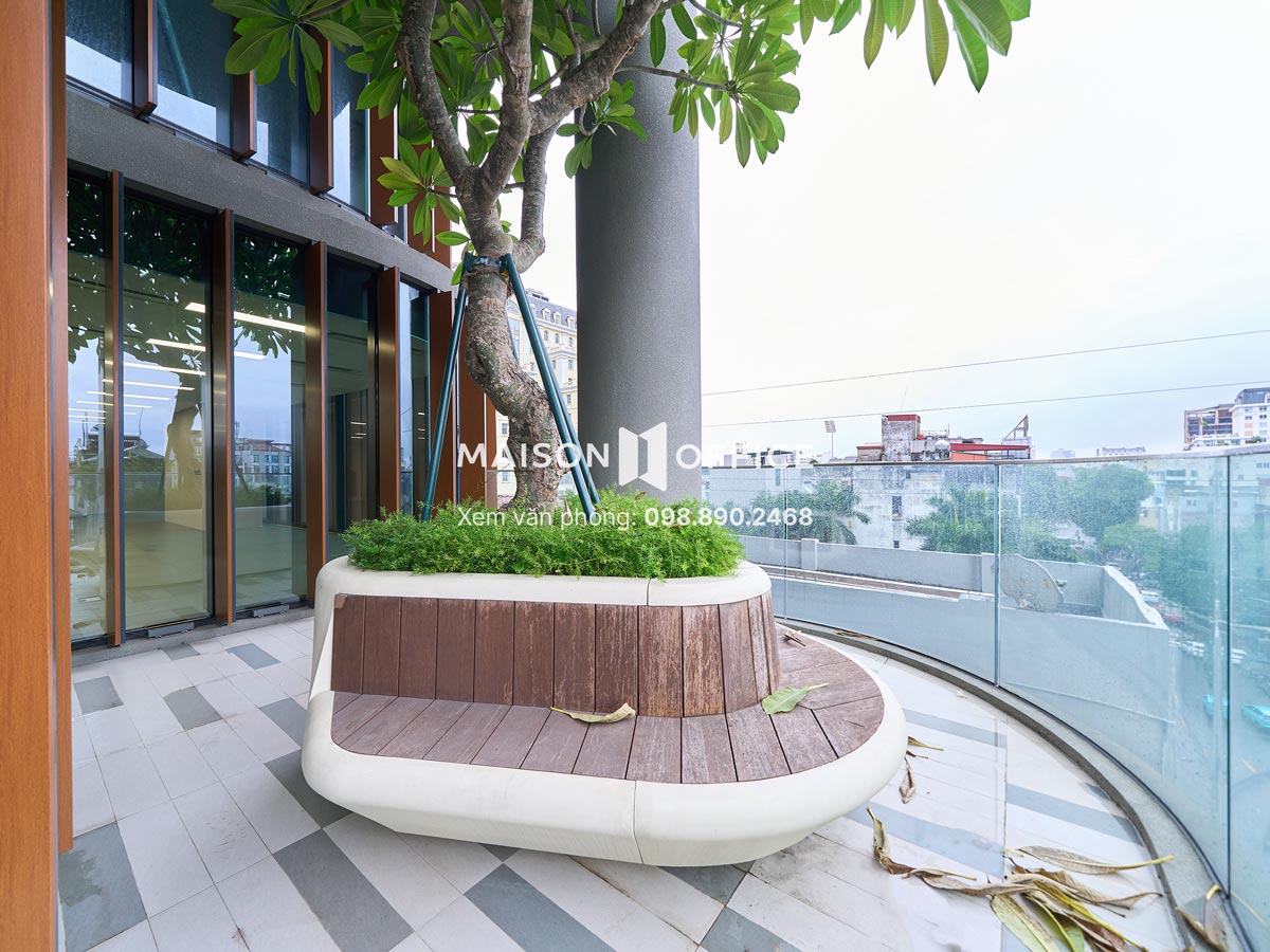 ban-cong-grand-terra