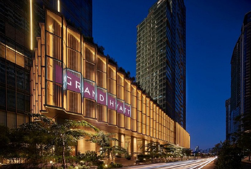 Grand Hyatt Manila building