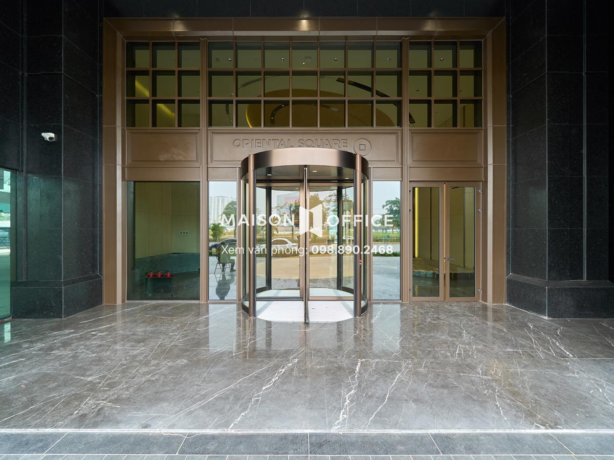 cua-toa-nha-oriental-square