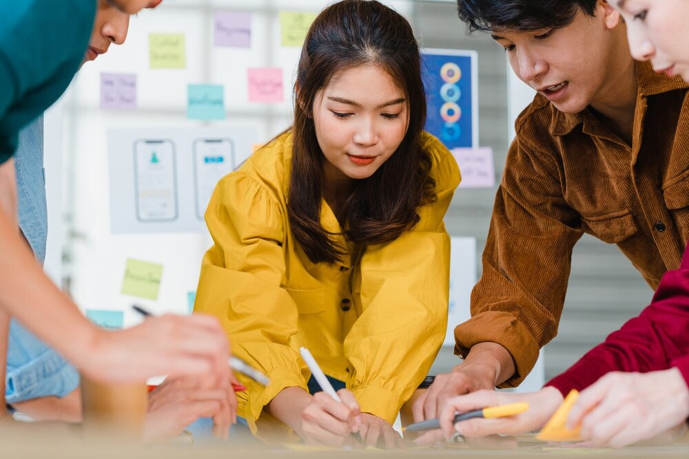 Many mncs in vietnam also run management trainee programs, internships, and graduate development schemes
