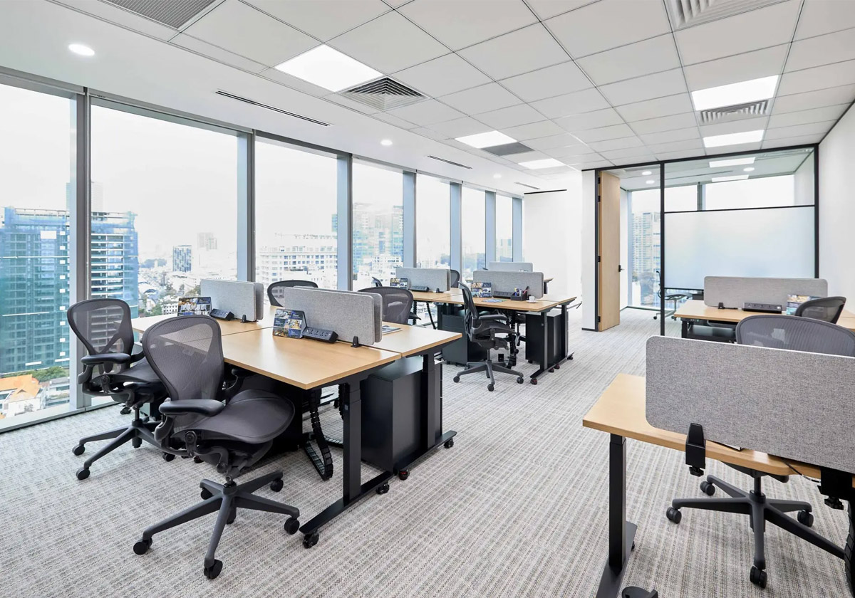 Short-term office lease typically ranges from a few months to under 12 months