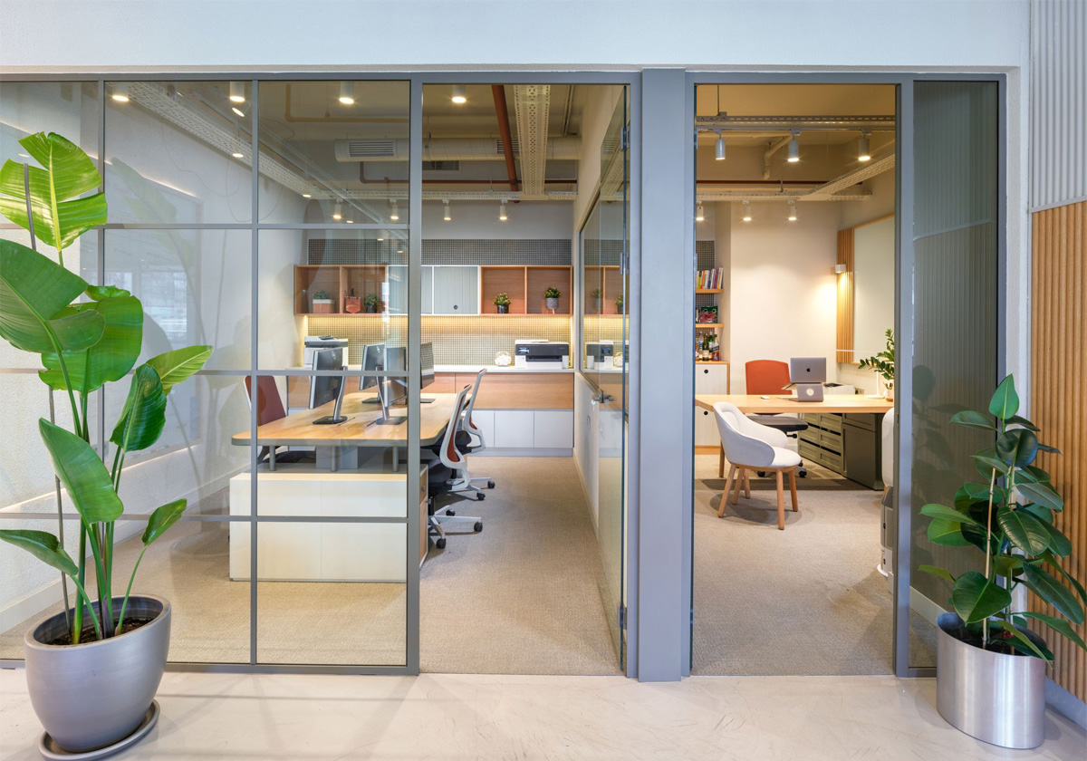 The more private spaces in an office, the higher the costs