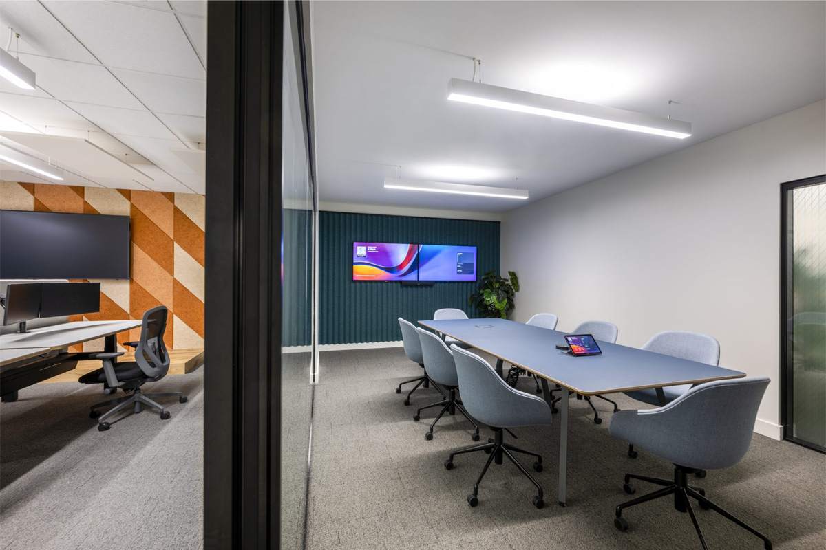 Standard deposit amount for office leasing in Vietnam