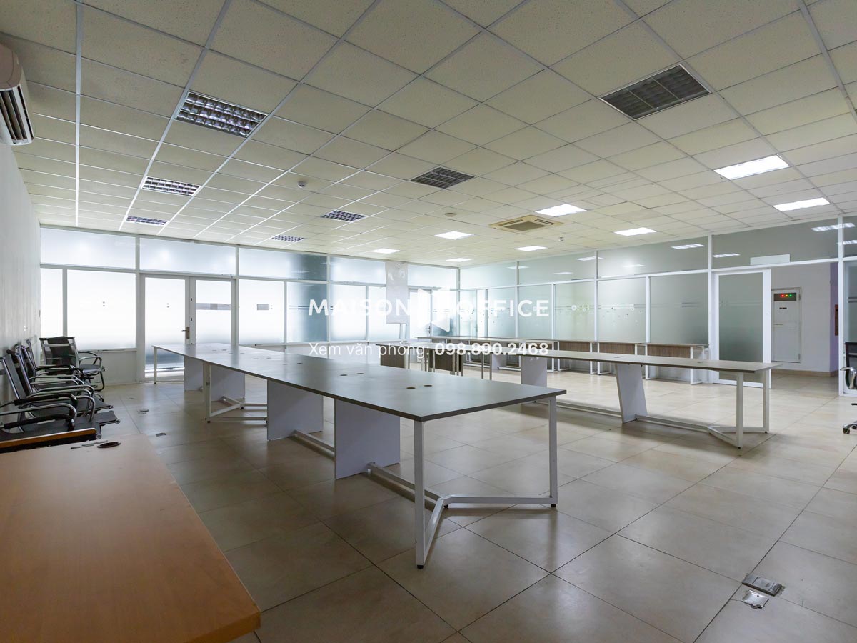 Mitsubishi-hong-ha-tan-binh-district-4