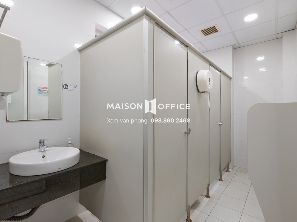 Mitsubishi-hong-ha-tan-binh-district-6