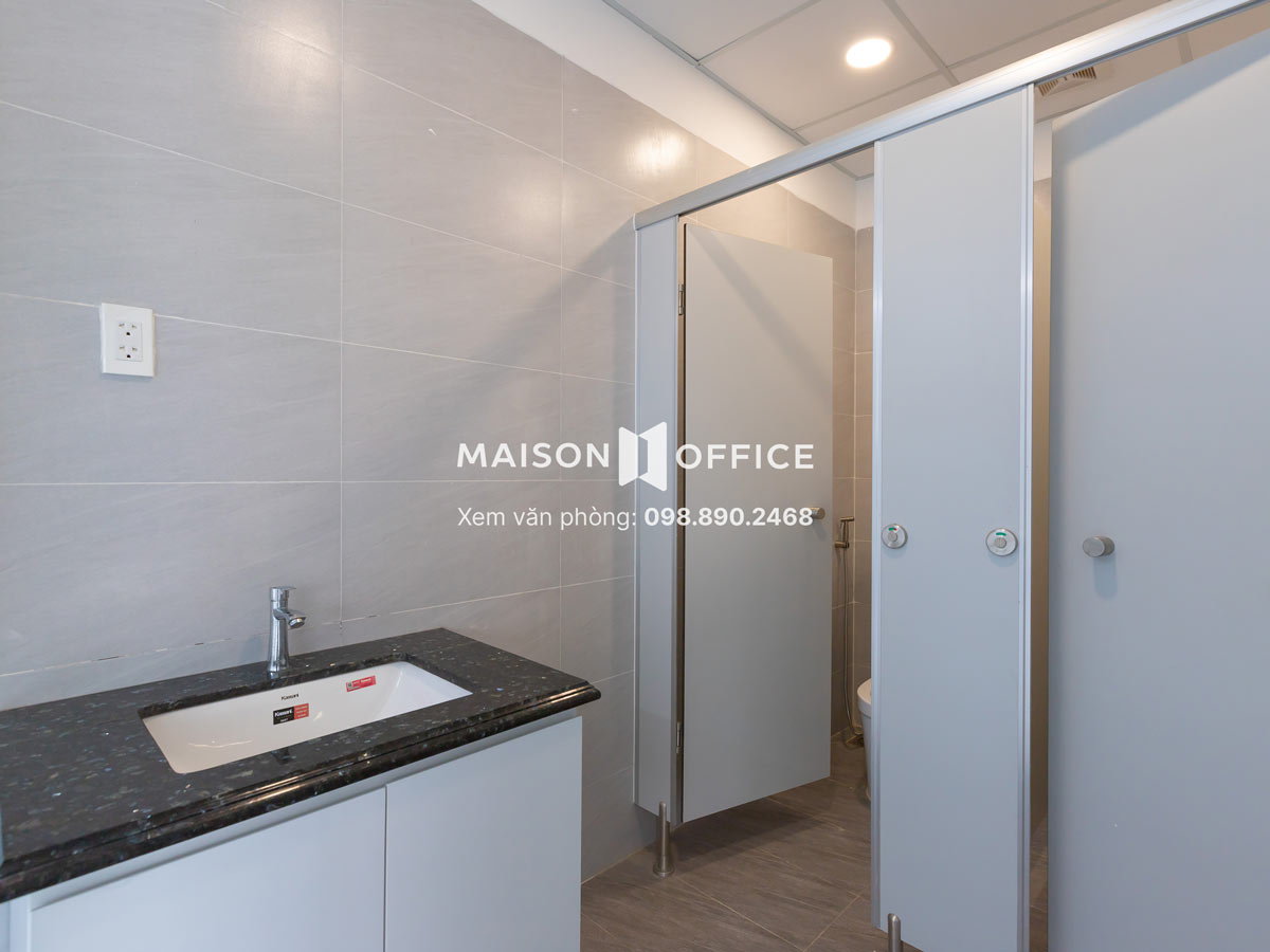 lam-son-building-phu-nhuan-district-14