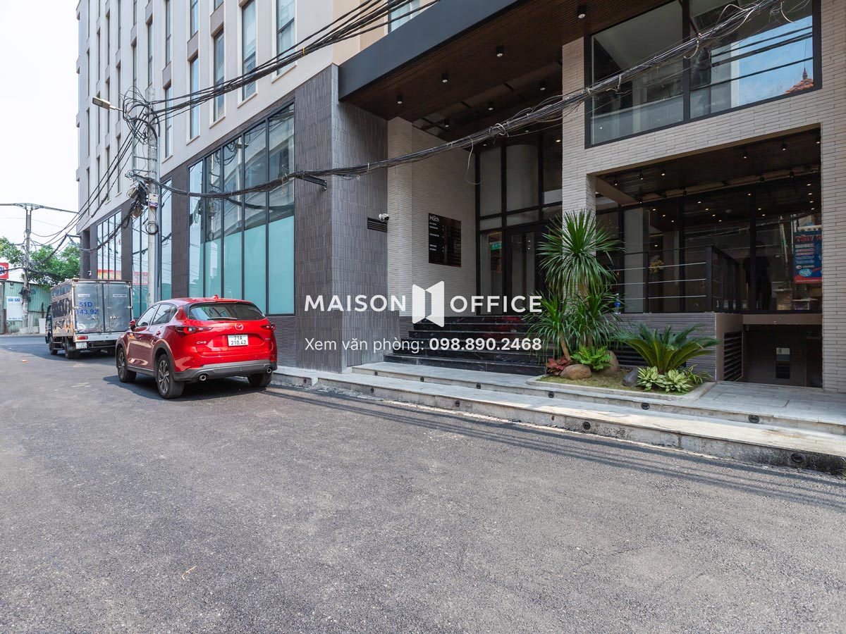 mach-364-ung-van-khiem-3