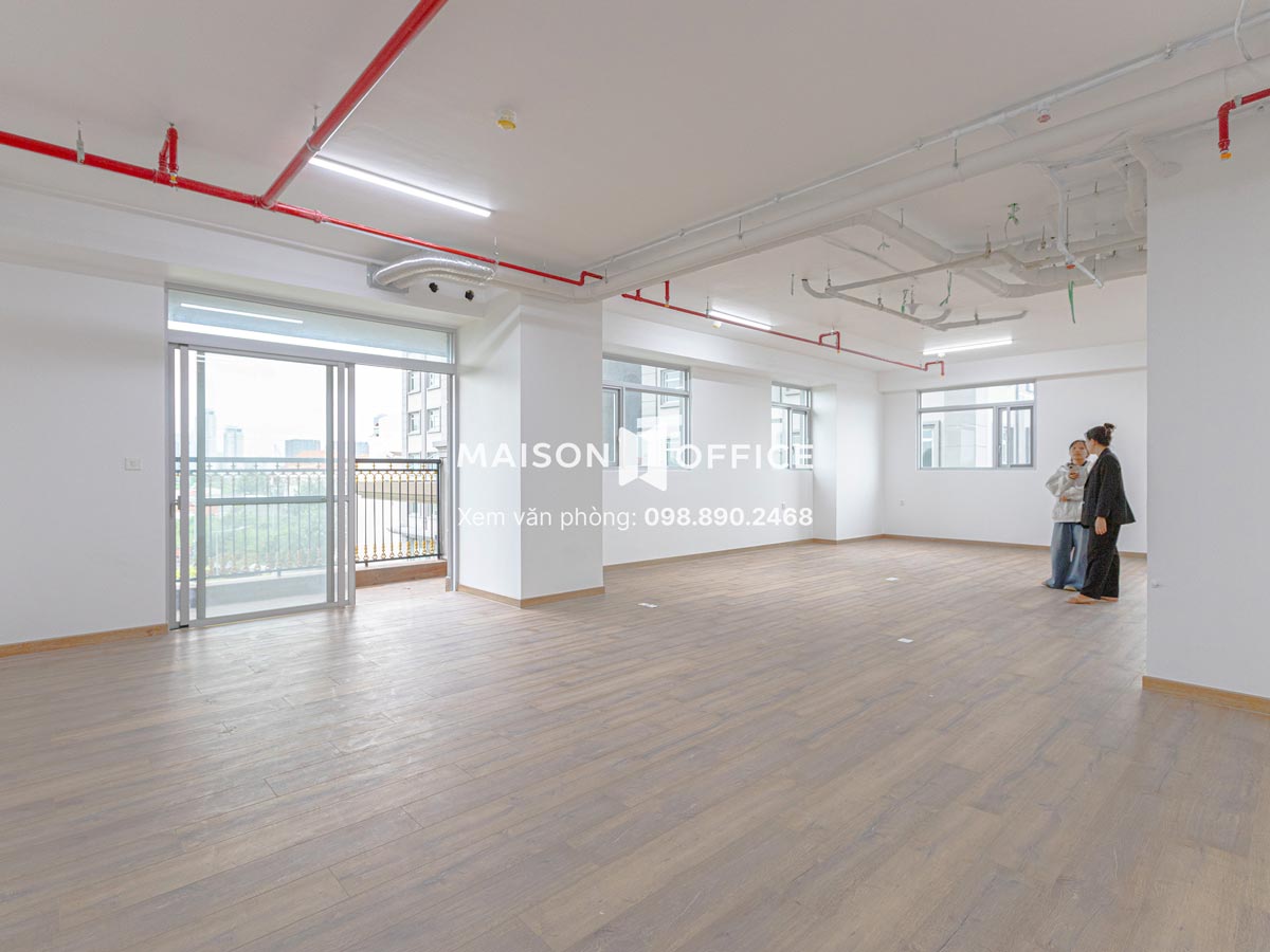 paris-hoang-kim-district-12