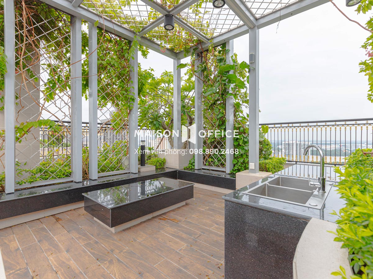 paris-hoang-kim-district-14