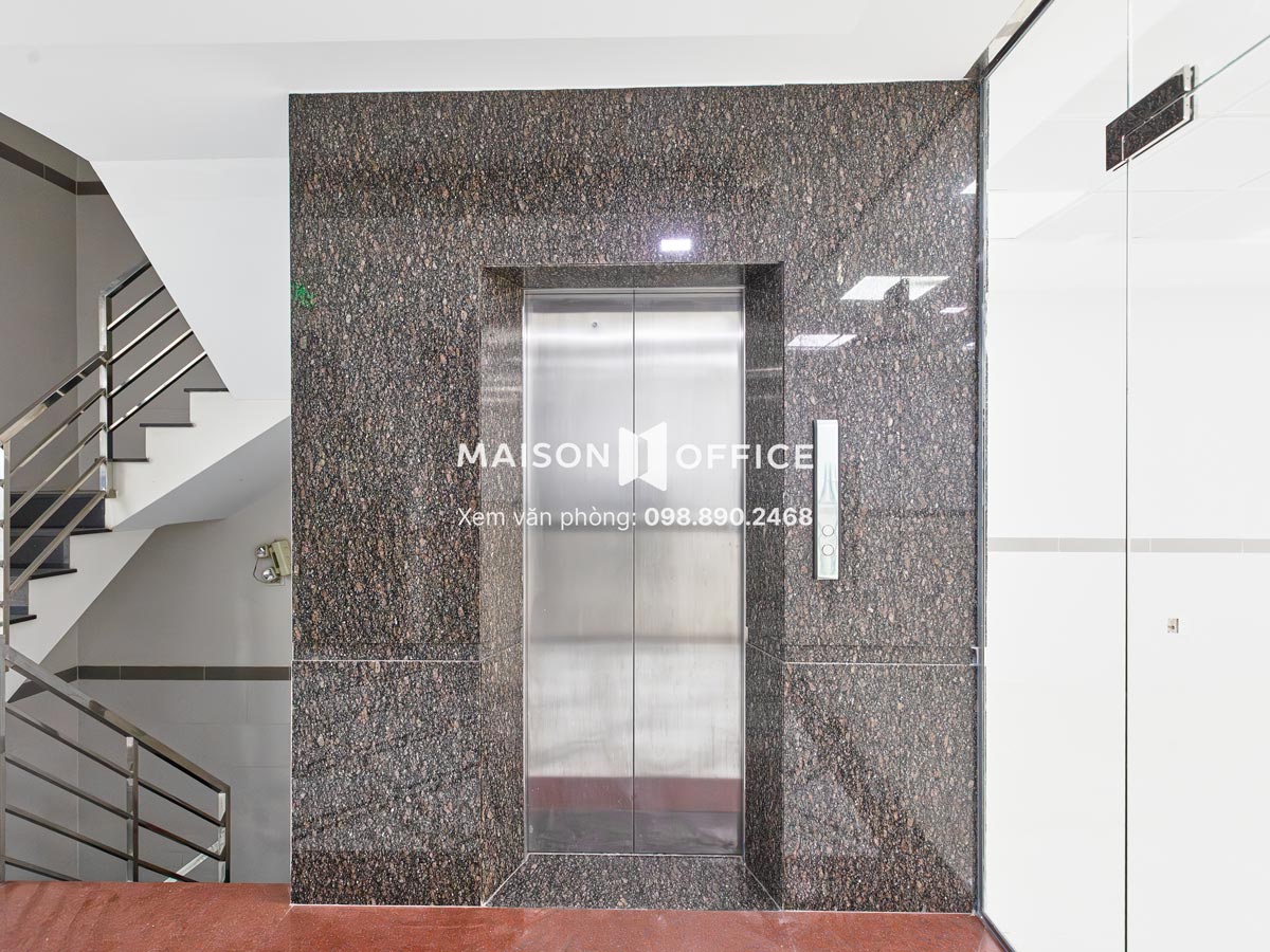 thang-may-toa-nha-53-55-duong-41