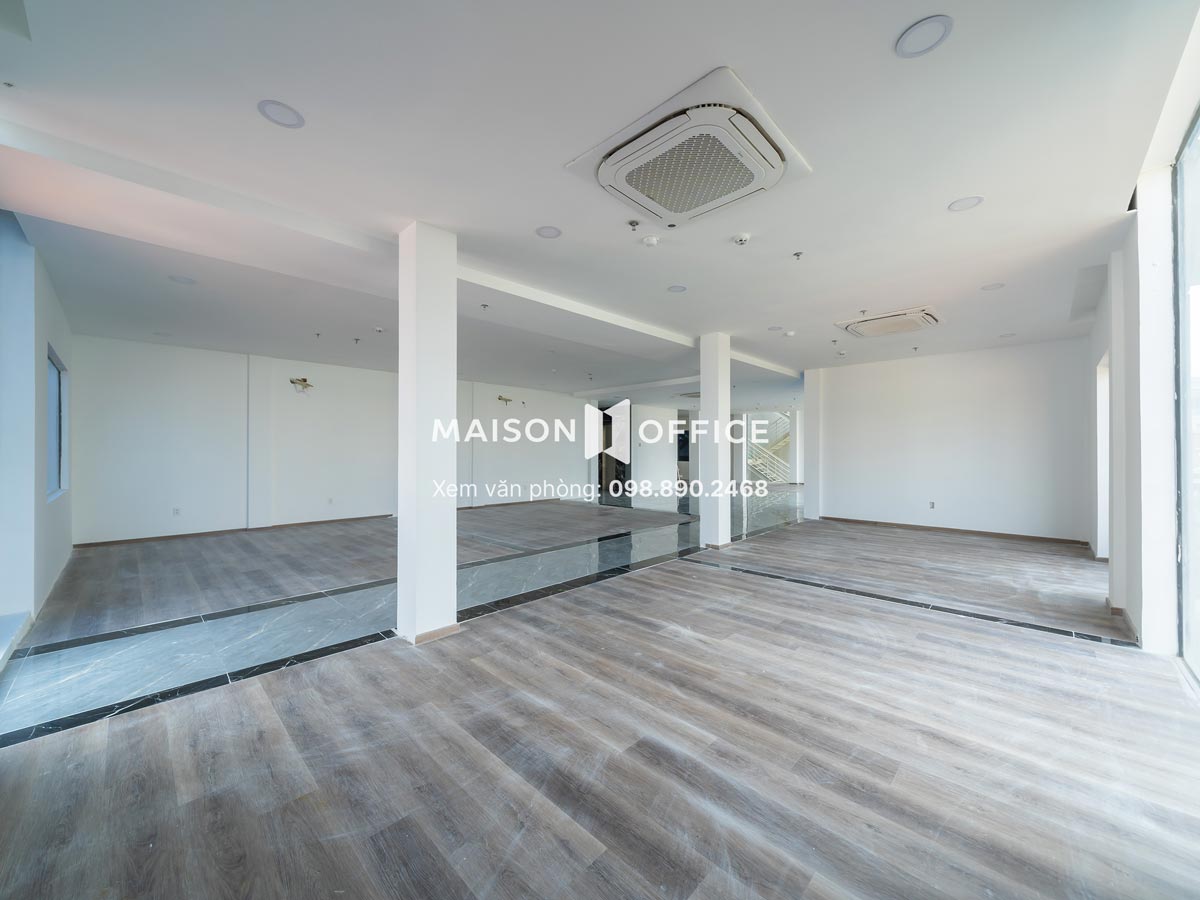 more-nguyen-van-thu-district-1-11