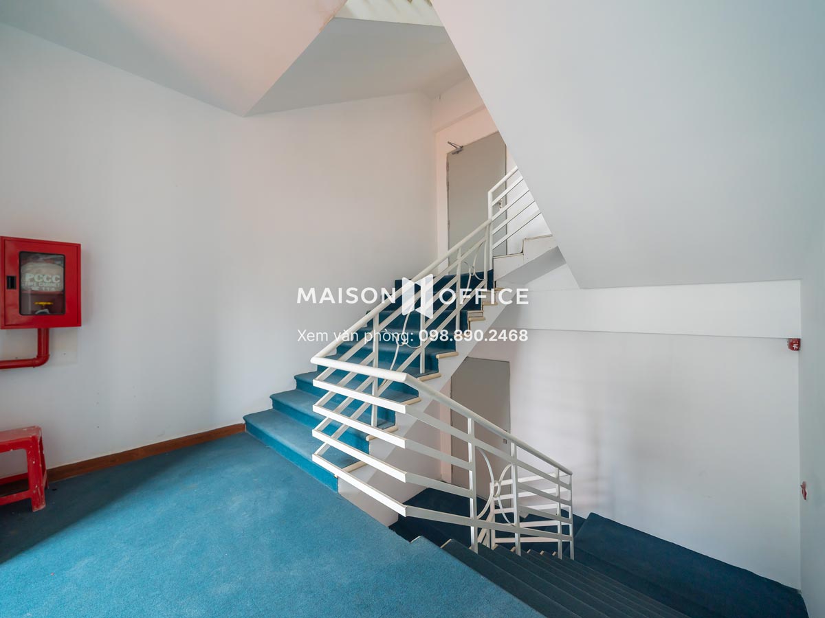 more-nguyen-van-thu-district-1-13