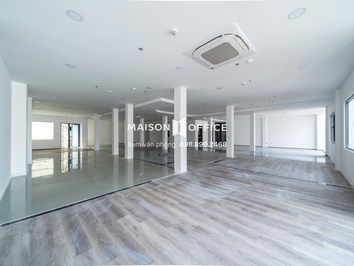 more-nguyen-van-thu-district-1-8