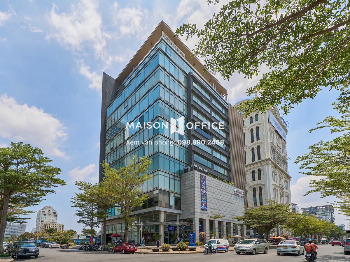 Dai Minh Convention Tower offers a professional working environment in Phu My Hung.