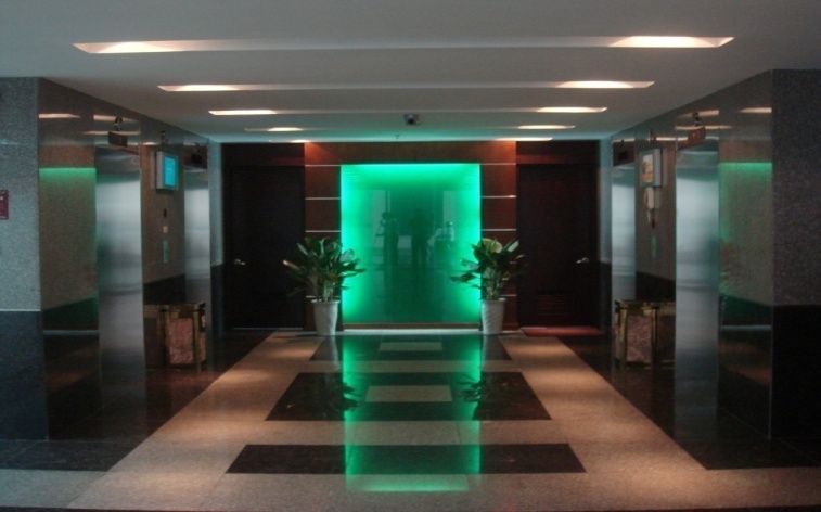Hệ thống thang máy của văn phòng cho thuê TD Business Center