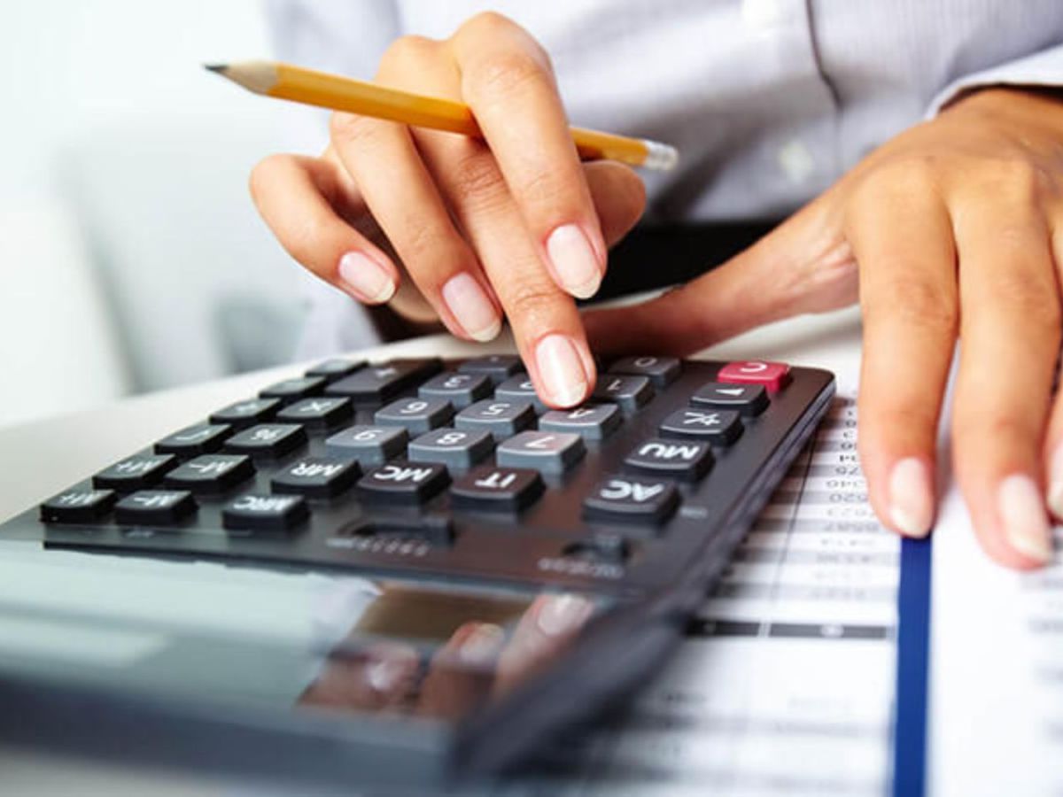 Lệ phí và thời hạn thủ tục xin giấy phép lao động tại Việt Nam