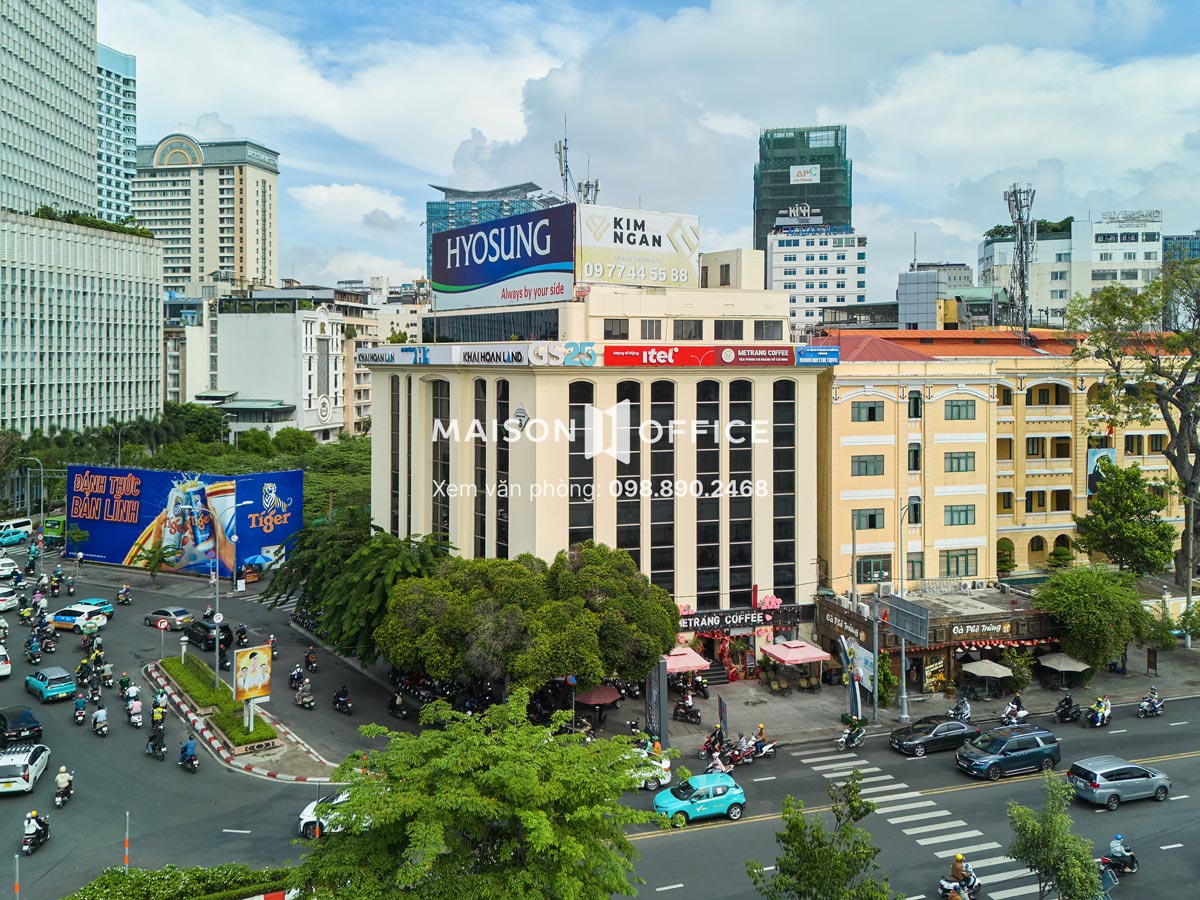 toa-nha-ibc-building-cong-truong-me-linh