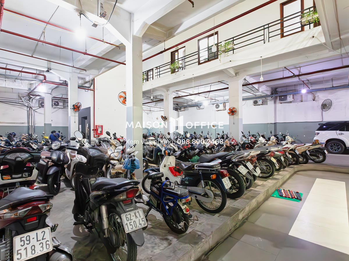 gui-xe-thanh-nien-building-tran-hung-dao-2