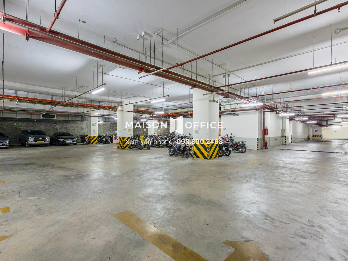 ham-gui-xe-toa-nha-long-son