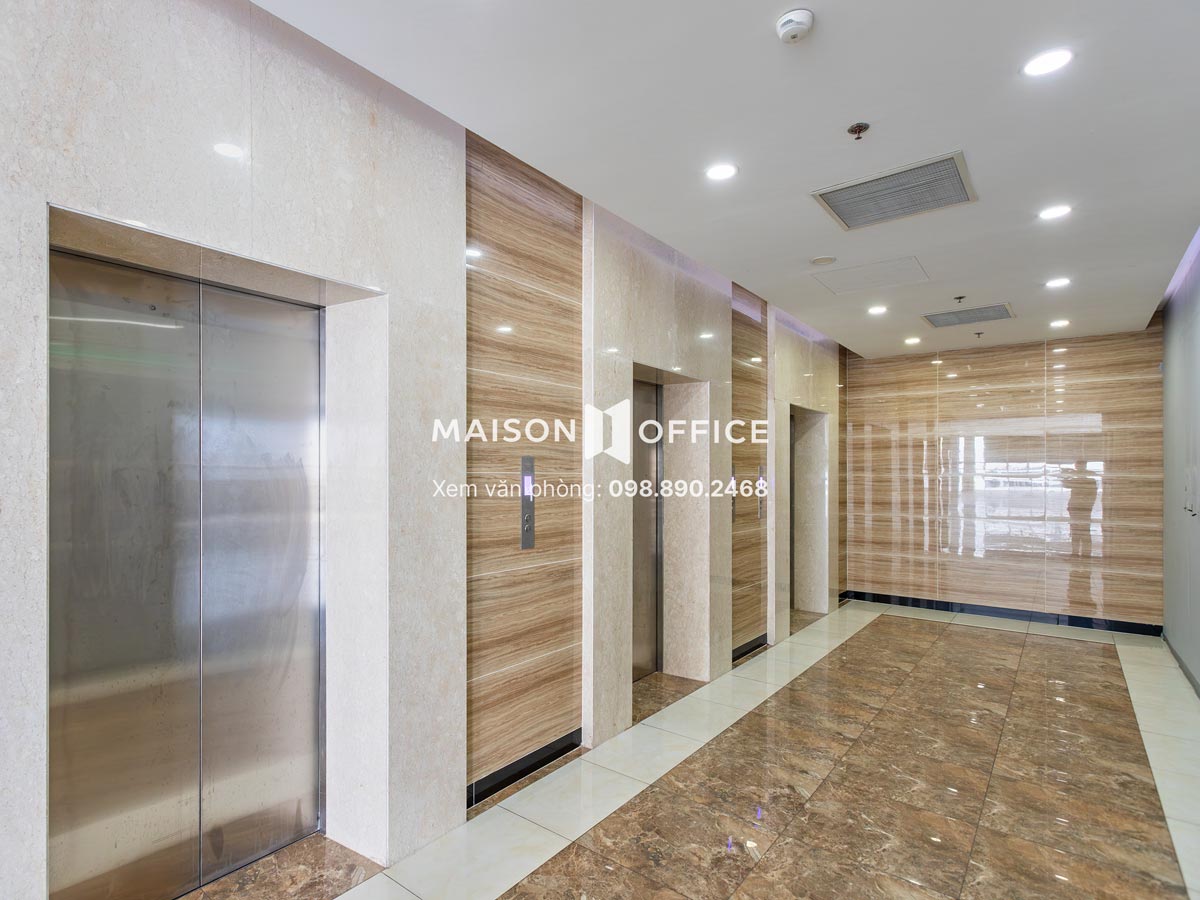 sanh-thang-may-toa-nha-long-son