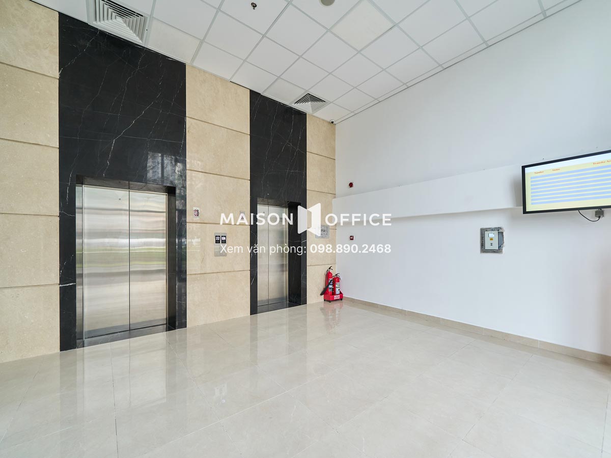 sanh-thang-may-toa-nha-vinatex