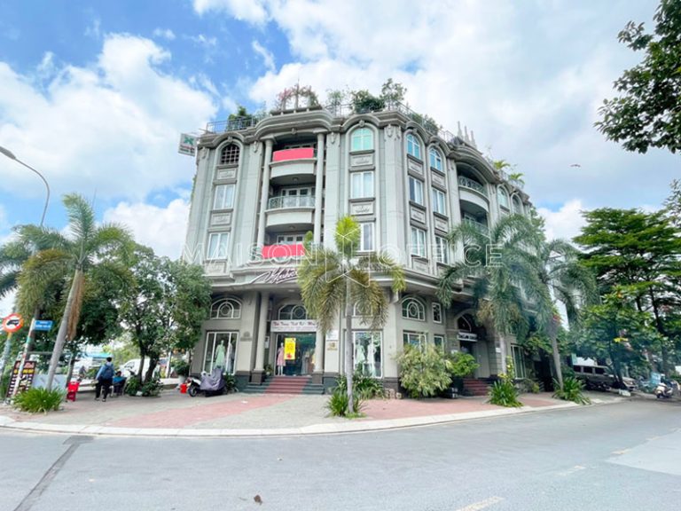 Tòa nhà 02 Nguyễn Hoàng