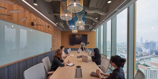 Hình ảnh văn phòng làm việc của Microsoft tại Việt Nam - Maison Office