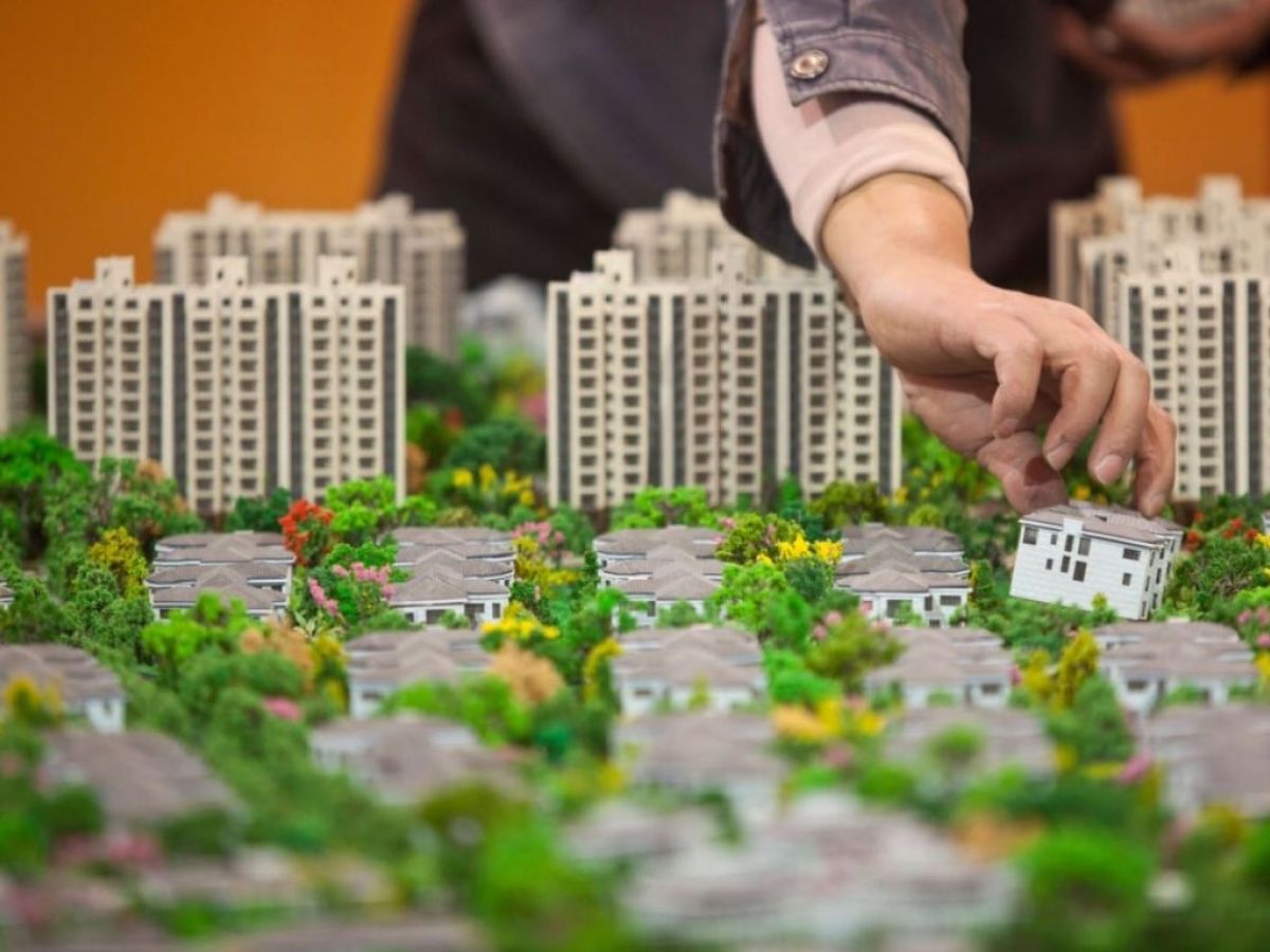 Đất nền khu vực đang phát triển, loại hình có biên độ tăng giá dài hạn