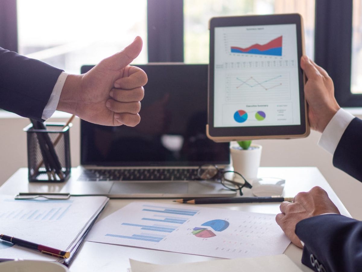 Ghi nhận và phân bổ chi phí khi thanh toán tiền thuê văn phòng 