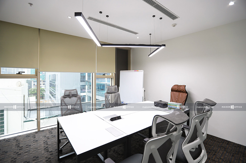 Phòng họp được thiết kế hiện đại và sang trọng 