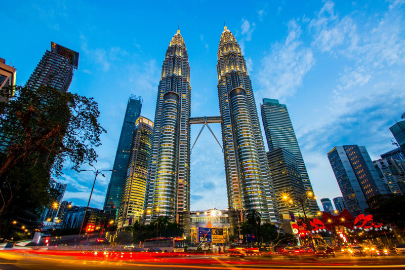 Hướng dẫn di chuyển đến Petronas Twin Towers