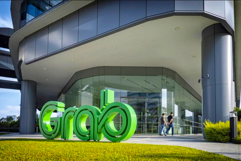 Grab là doanh nghiệp technology đem trụ thường trực Singapore