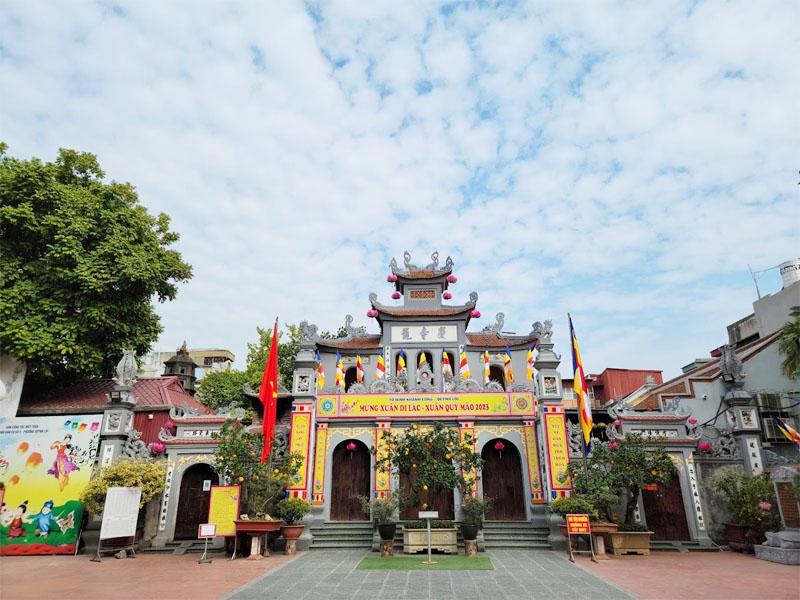 Chùa Quỳnh Lôi là ngôi chùa cổ được xây dựng từ đời nhà Trần