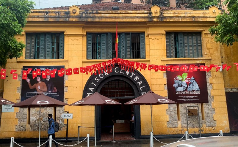 Di tích Nhà tù Hỏa Lò là minh chứng cho tinh thần đấu tranh của dân tộc Việt Nam