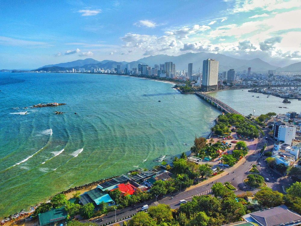 Khánh Hòa cũng là tỉnh có bờ biển dài nhất Việt Nam 